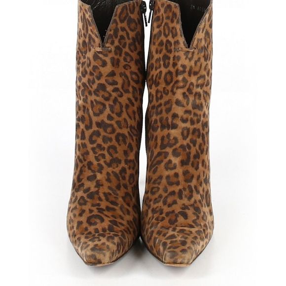 Stuart Weitzman Boots Animal Print 8.5 AAAA - Picture 2 of 8